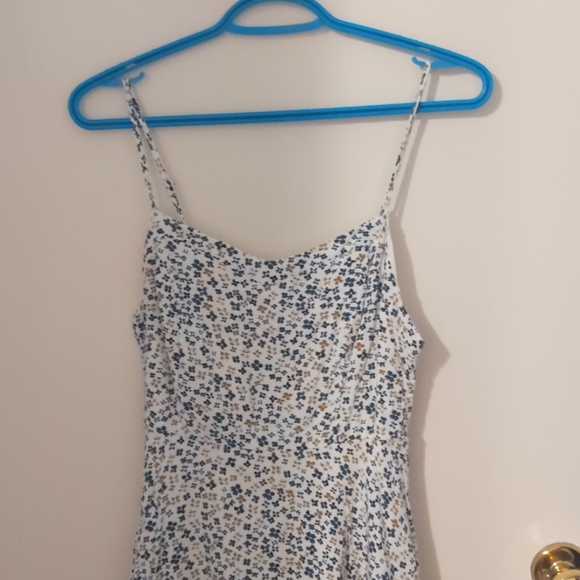 Old Navy flower dress - Picture 2 of 4